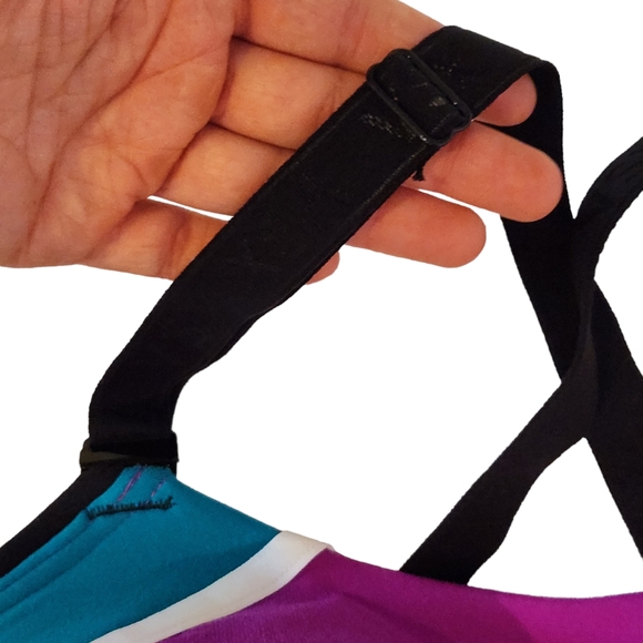 NWOT VSX Victoria's Secret Sports Bra - Multicolor - Picture 4 of 4